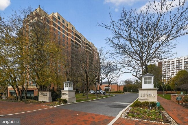 Building Photo - 11700 Old Georgetown Rd Unit 714