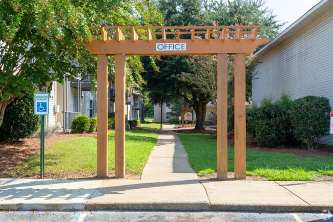 Photo - 4780 Park Towne Way Unidad 326