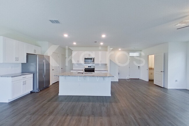 Photo - 32212 Edson Ave