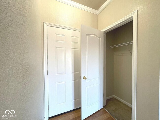 Photo - 12840 University Crescent Unit 3B