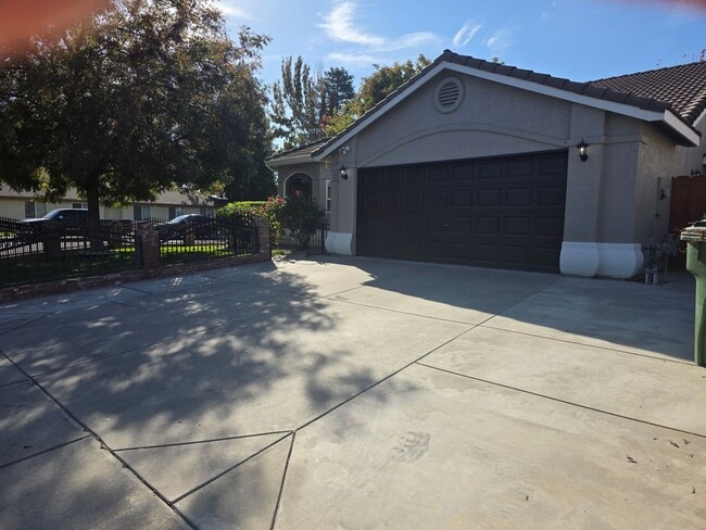 Photo - Single story home near CSU Stanislaus!