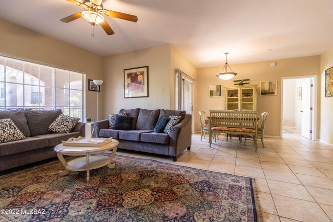 Building Photo - 1500 E Pusch Wilderness Dr Unit 8208
