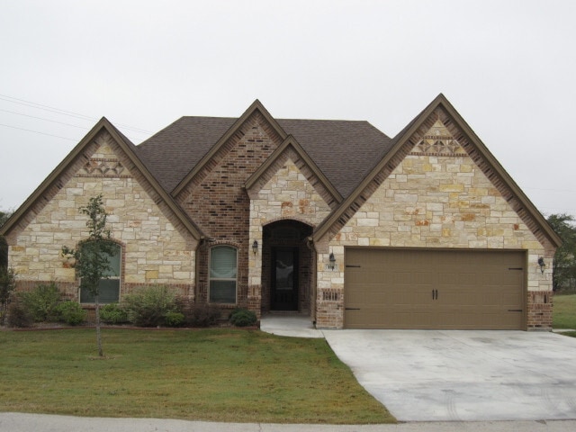 Building Photo - INCLUDES WATER & LAWN Rental