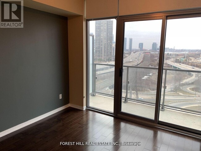 Photo - 105 The Queensway Unit 1305