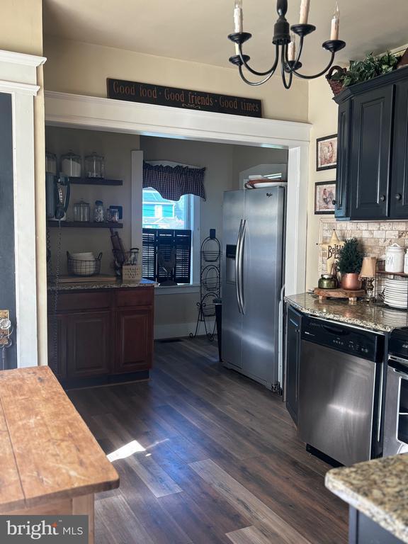 Photo - 20 N Logan Ave