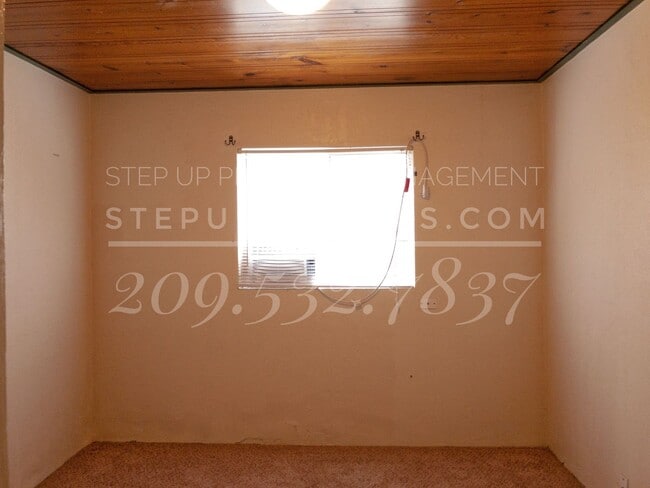 Photo - 354 Barretta St Unit 1