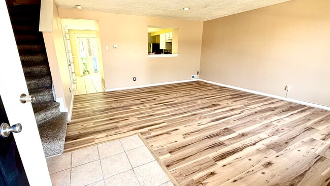 Photo - 25 Dorchester Cir