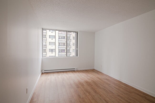 Photo - 2285 Rue St Mathieu Unité 1401