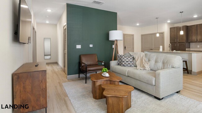 108 US-175 Frontage Rd Unit 7206