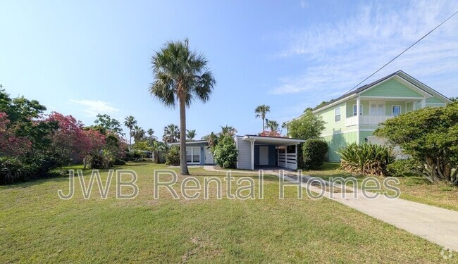 Building Photo - 802 8th Ave N Rental