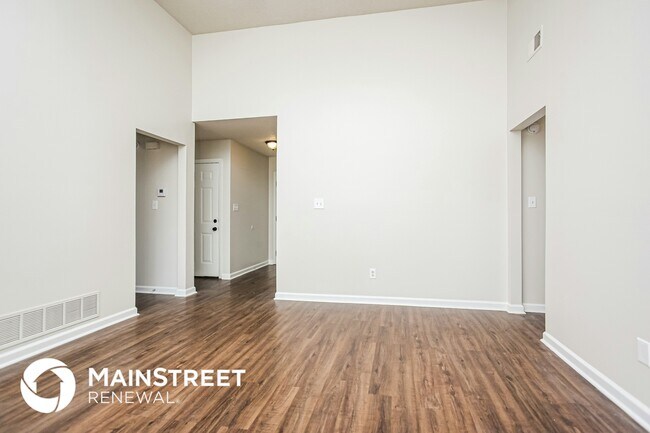 Photo - 1072 Fredrick Dr