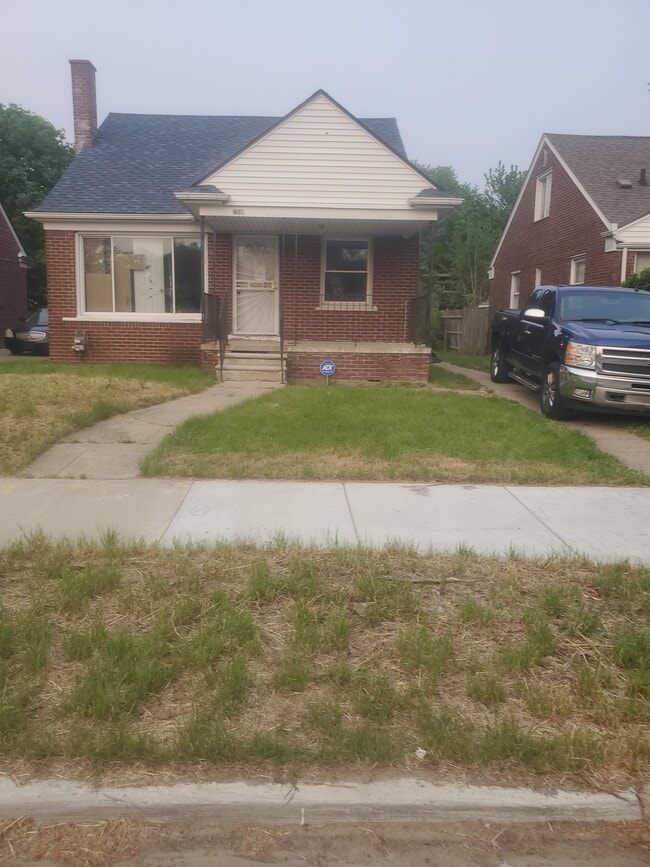 Photo - 12840 Grandmont Ave