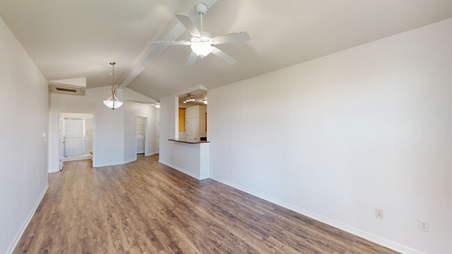 Grayhawk Apartments