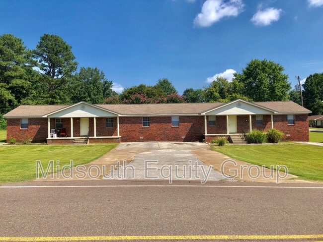 Building Photo - 117 Parkburg Rd Unit B