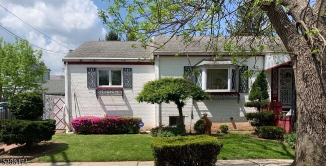 Building Photo - 287 Kerrigan Blvd Rental
