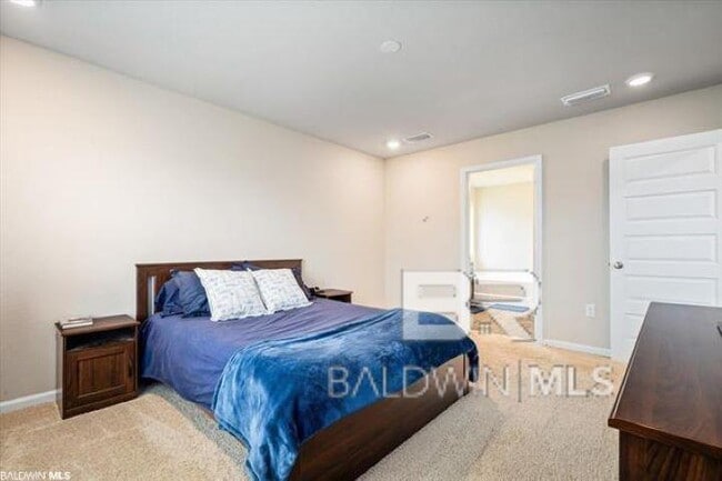 Photo - 8164 Irwin Loop