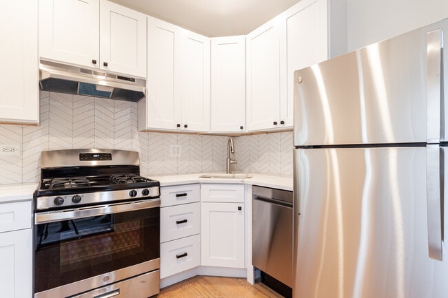 Photo - 3531 N Broadway St Unit 1B