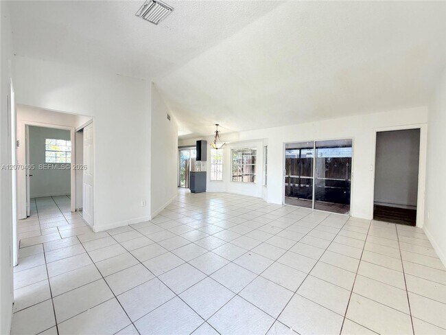 Photo - 9850 W Heather Ln
