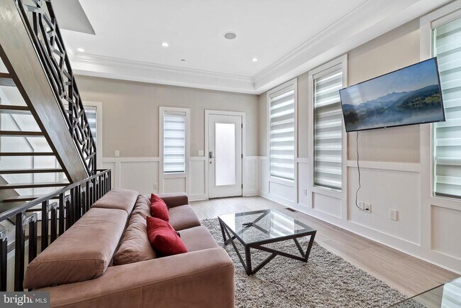 Photo - 1402 Ellsworth St