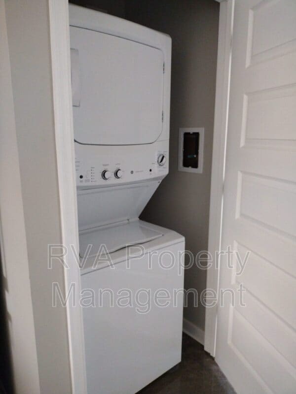 Photo - 1270 W Moore St