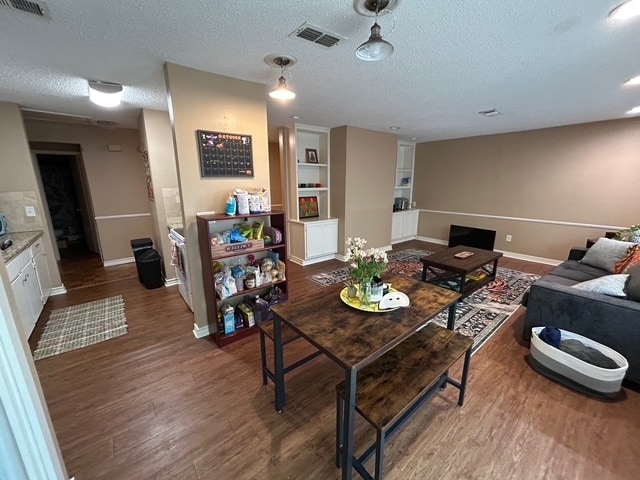 Photo - 1606 Lemon Tree Ln