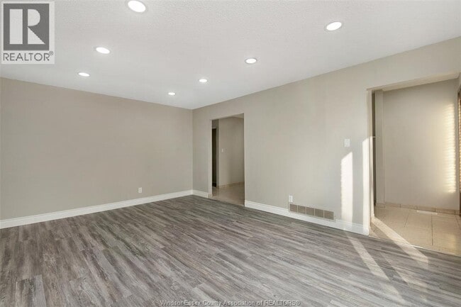 Photo - 10820 Mulberry Dr