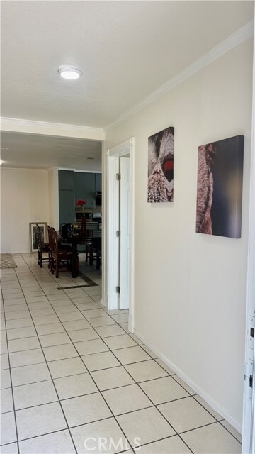 Photo - 8523 Jasper St