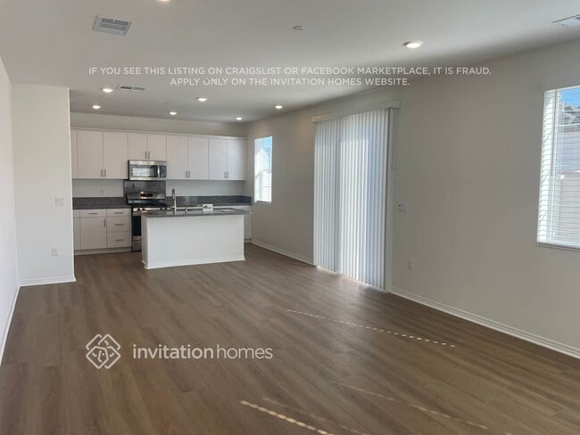 Photo - 2451 Gunner Ridge Way