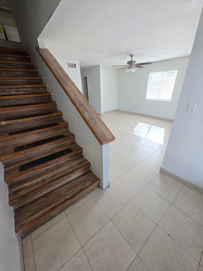 Photo - 4029 Billingsgate Rd Unit 2006