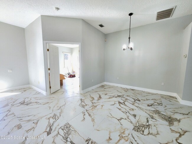 Photo - 501 Carmel Dr