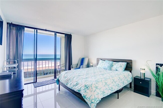 Photo - 9940 S Ocean Dr Unit 305