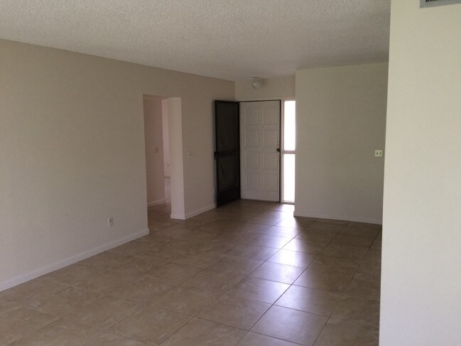 Photo - Sunset Apartments