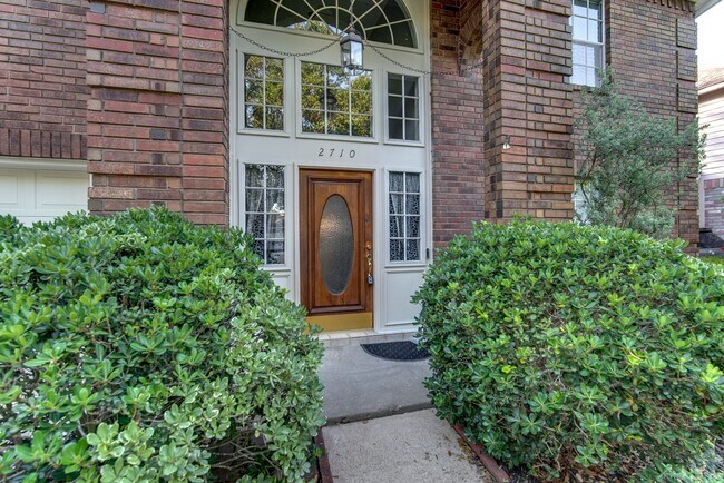 Photo - 2710 Double Lake Dr