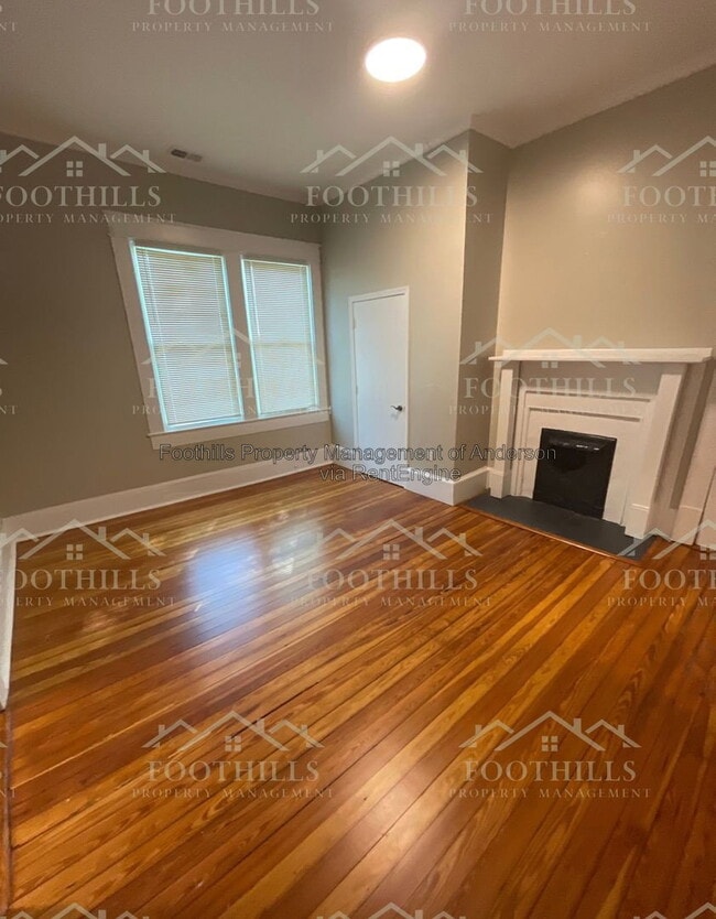 Photo - 120 Anderson Ave Unit C