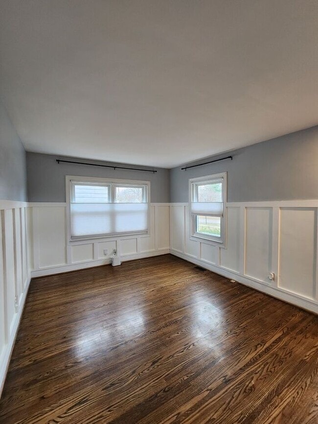 Photo - Beautiful and Spacious 3BR 2BA Home w/ Remodeled Kitchen • Patio & Fenced Yard in St. Matthews