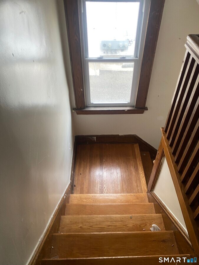 Photo - 454 Summit St