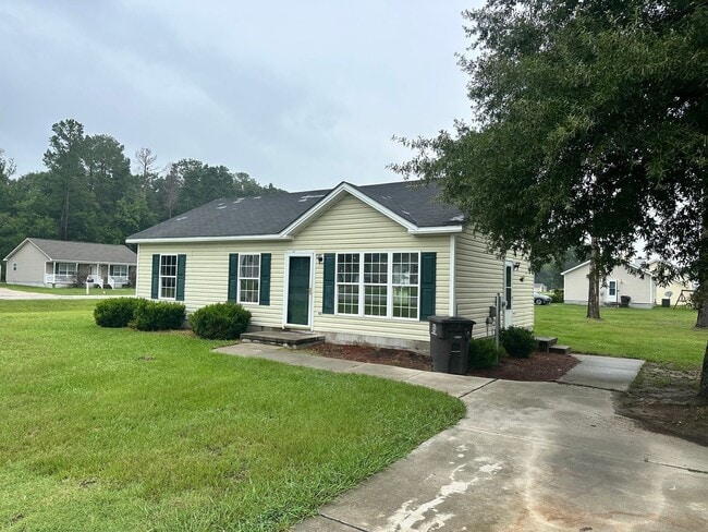 Photo - 2215 Cotton Dr