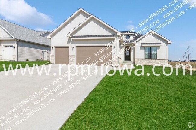 Building Photo - 5901 NE Sherman Dr Rental