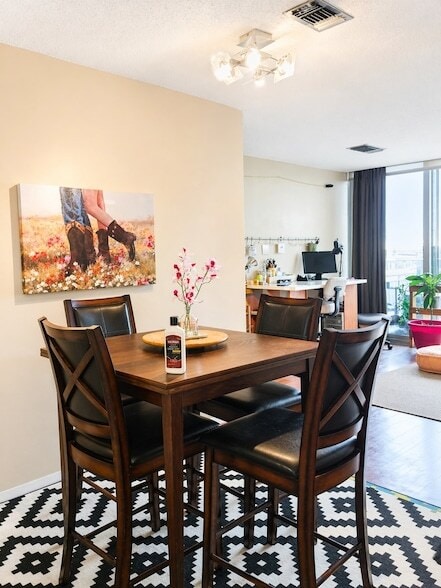 Photo - 3600 Montrose Blvd Unit 607