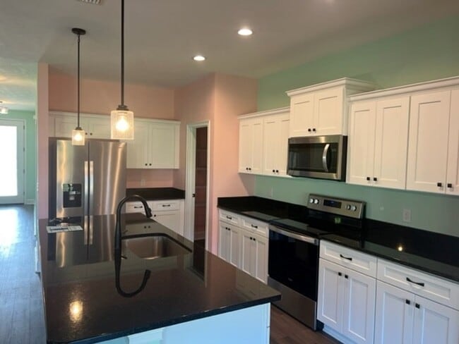 Photo - Beautiful Custom Home in Alachua's Savannah Station