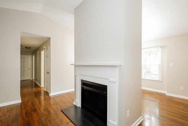 Photo - 6226 Rockshire Dr