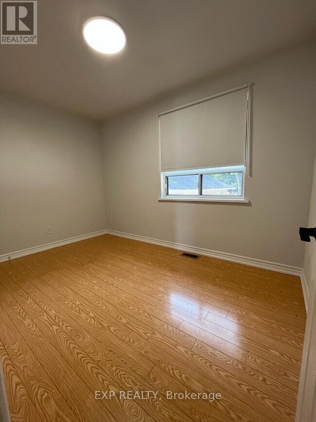 Photo - 254 Hillside Dr