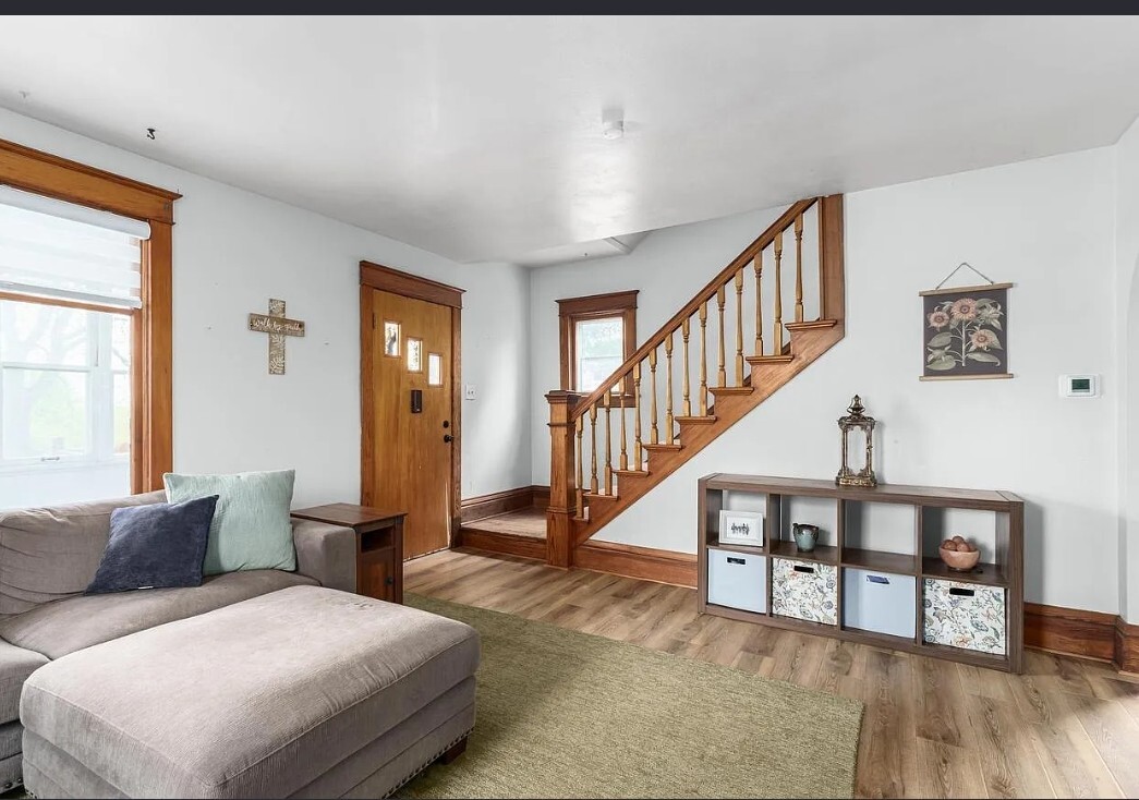 Photo - 212 Madison Ave