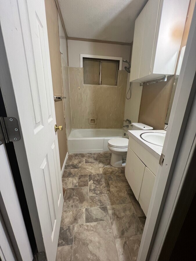 Photo - 3224 Zion St