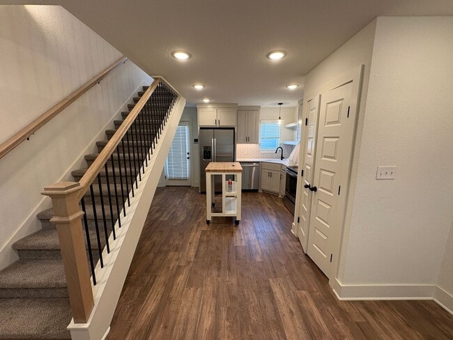 Photo - 1bd/1ba House Available!
