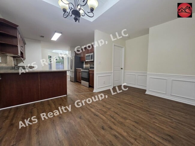 Photo - 6116 Townley Way