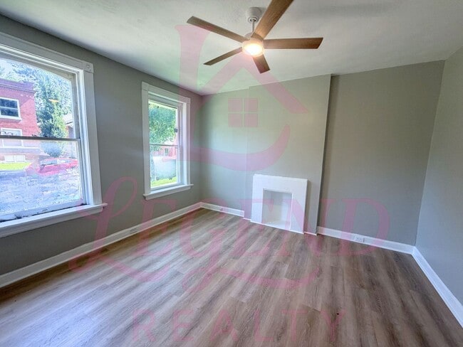 2918 Miami St Unit 1F