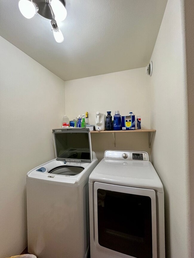 Photo - Pet friendly, ranch home for rent in North Pole