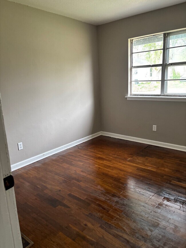 Photo - 959 Norris St