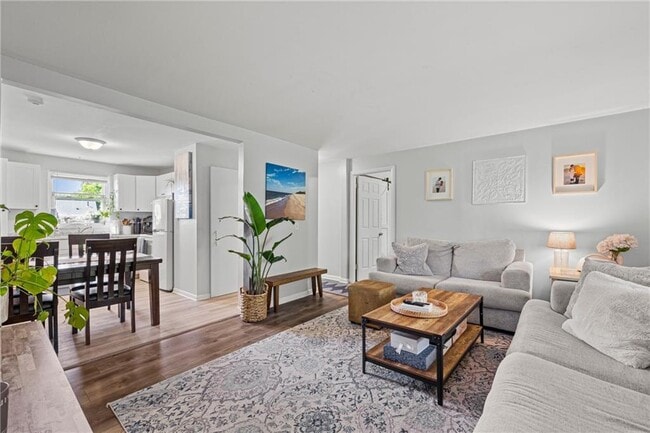Building Photo - 70 Carroll Ave Unit 303 Rental